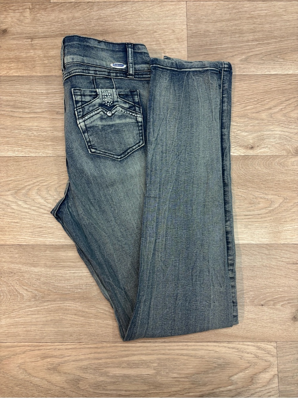 Stud-Accented Dark Grey Jeans buttlifting Colombian jeans